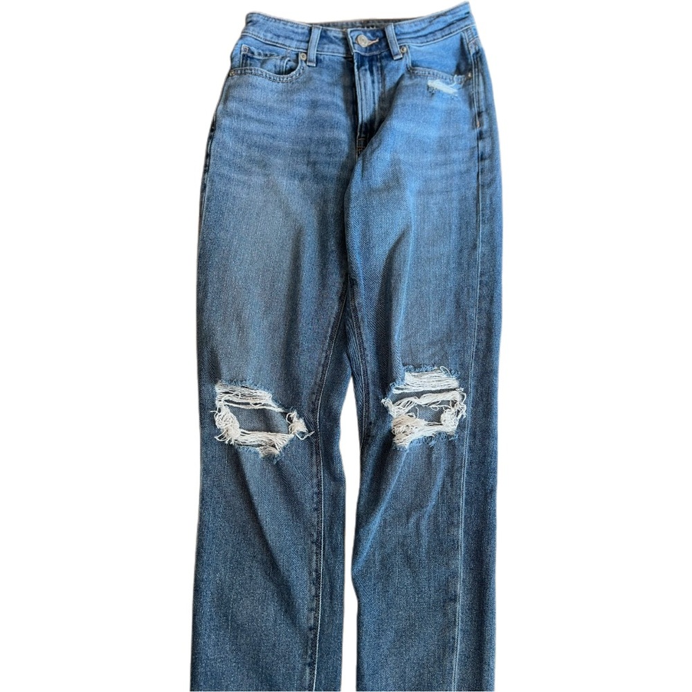 American Eagle High-Waisted Mom Jean